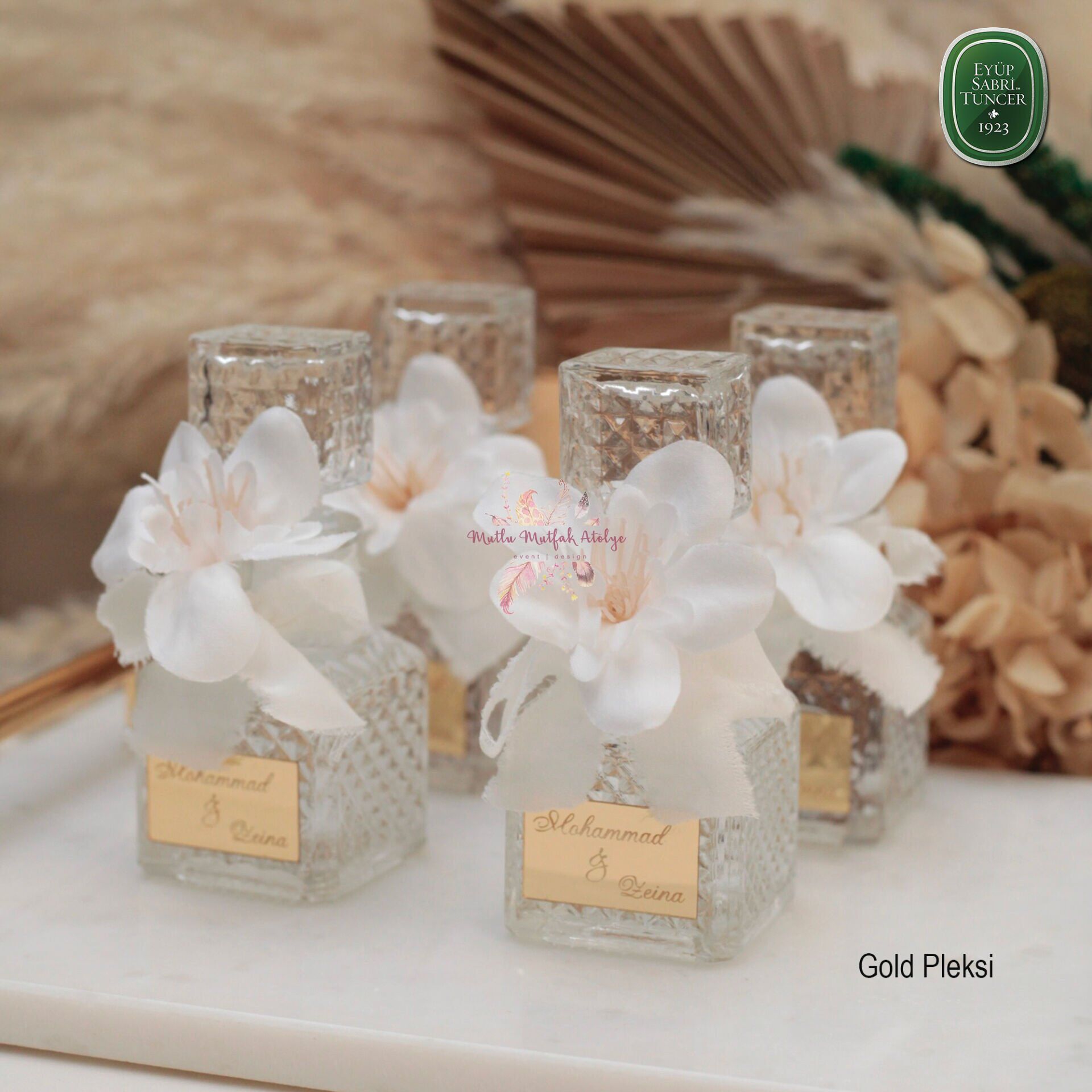 Kristal Şişeli Eyüp Sabri Tuncer Kolonya