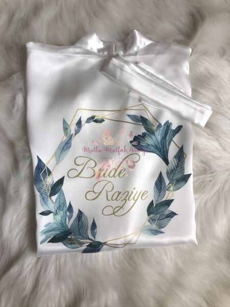 İsimli Baskılı Sabahlık Gold ve Yeşil Çiçekli