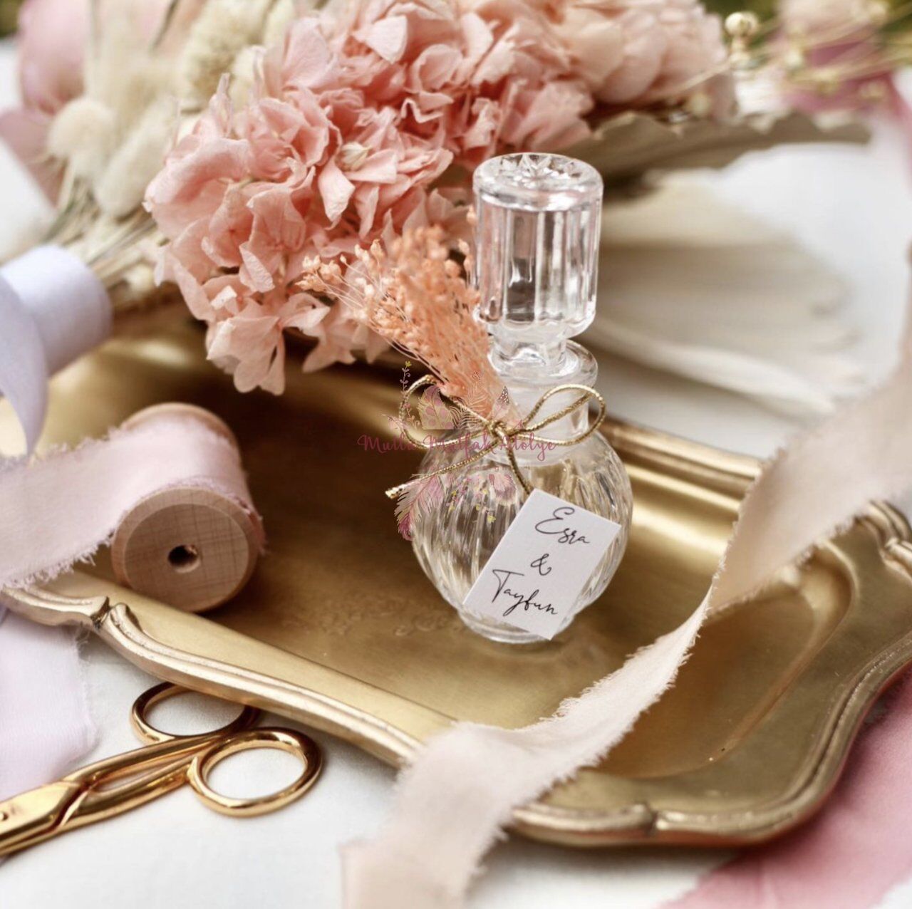 Çizgili Cam Şişe Eyüp Sabri Tuncer Kolonya Nikah - Nişan Hediyeliği