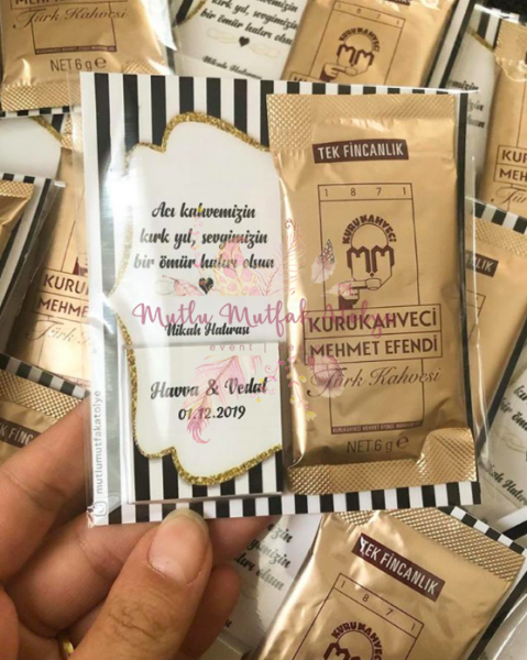 Hediyelik Çikolatalı Kahveli Kart Siyah Beyaz Çizgili