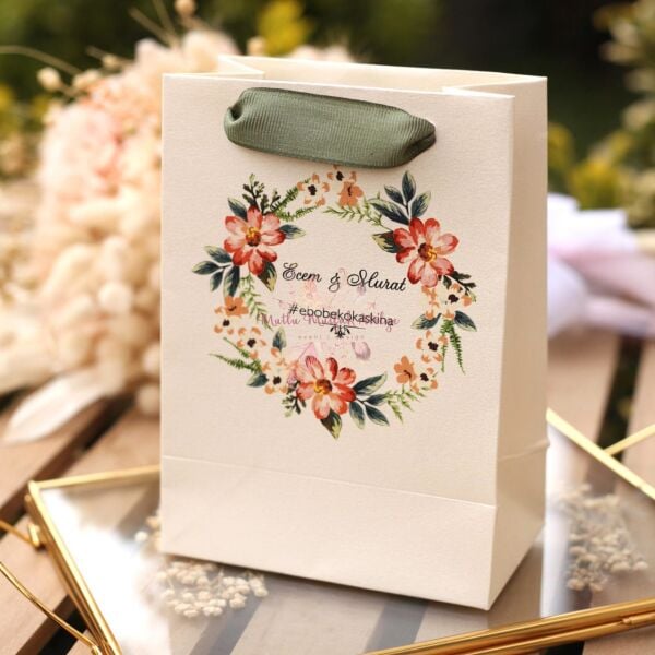 İsimli Karton Çanta