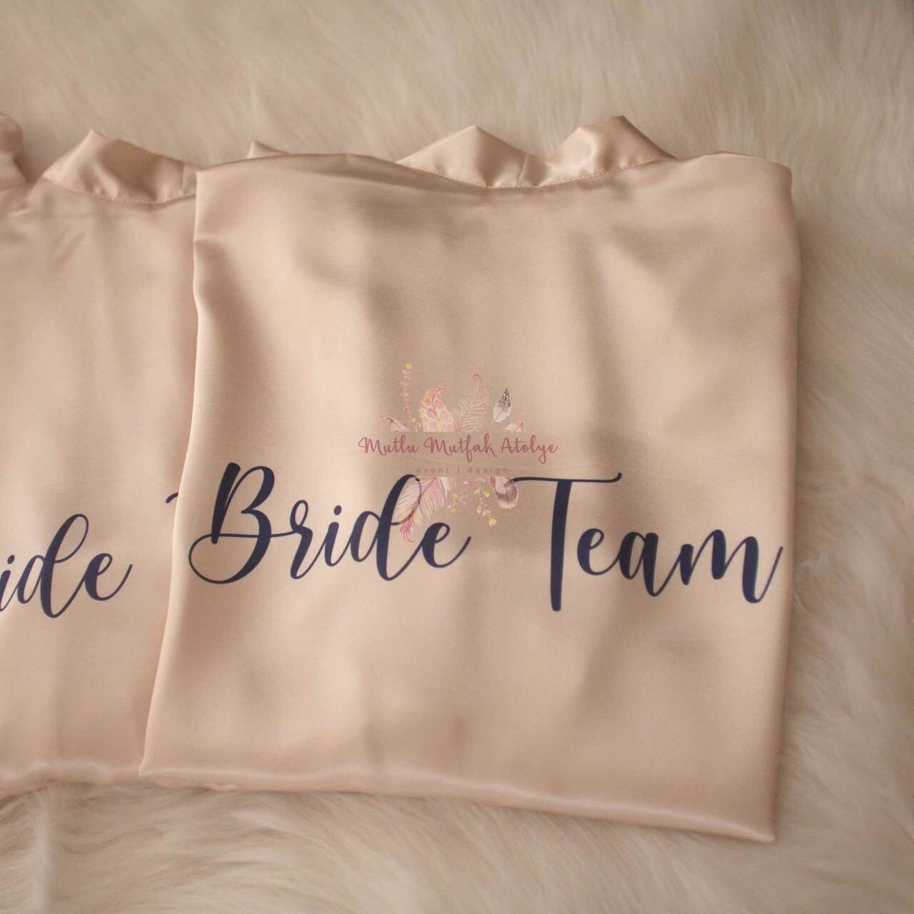 Şampanya Rengi Nedime Sabahlığı