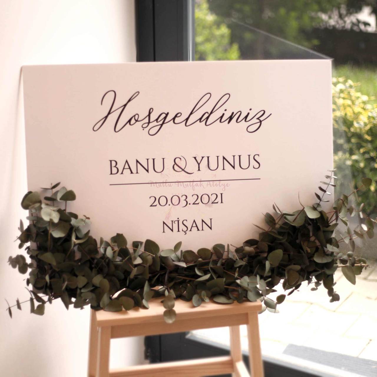 Çiçekli Karşılama Panosu 50x70
