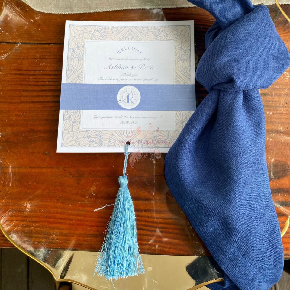 İpek Püsküllü Supla Üstü Karşılama Kartı & Menü - Düğün ve Nişan İçin Özel Tasarım