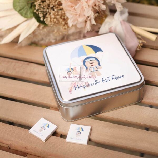 Hoşgeldin Bebek 100'lü Metal Kutulu Çikolata