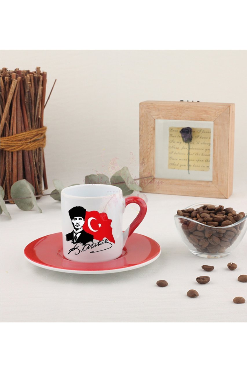 Öğretmenler Günü Hediyesi Atatürk  Kırmızı Türk Kahvesi Fincanı