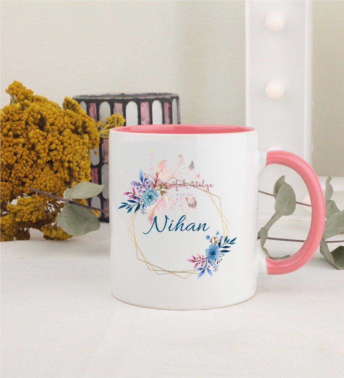 Kişiye Özel Anneler Günü İsimli Pembe Kupa Bardak