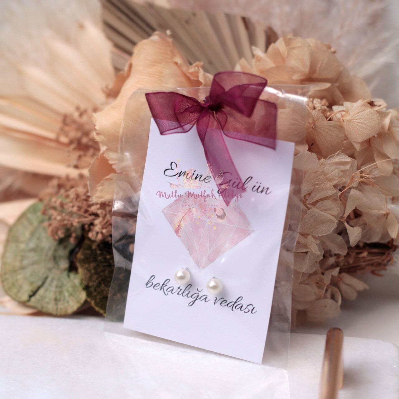 Bekarlığa Veda Hediyesi Küpe