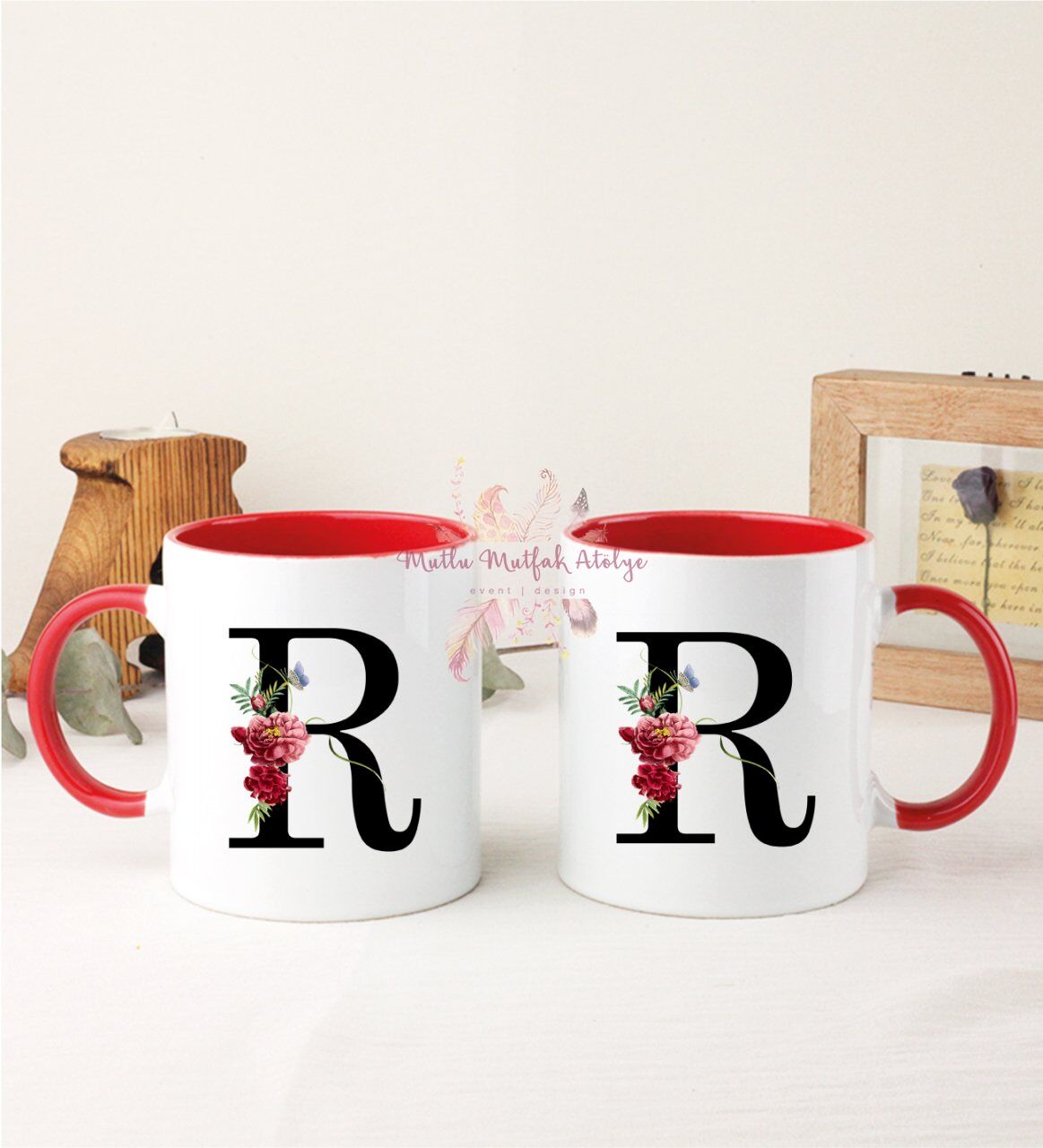 R Harfi Çiçek Desenli İkili Kırmızı Kupa Bardak