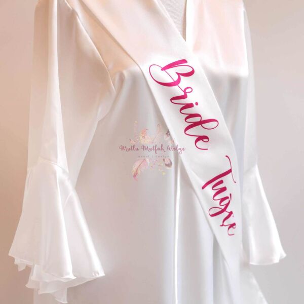 Bride Kuşak Fuşya Yazılı