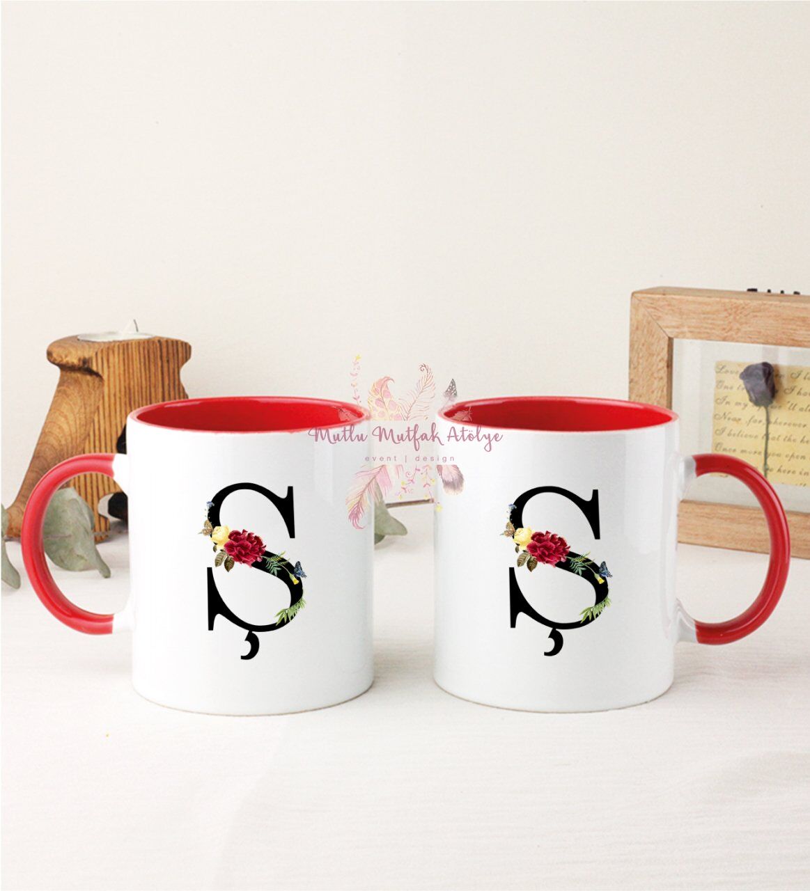 Ş Harfi Çiçek Desenli İkili Kırmızı Kupa Bardak