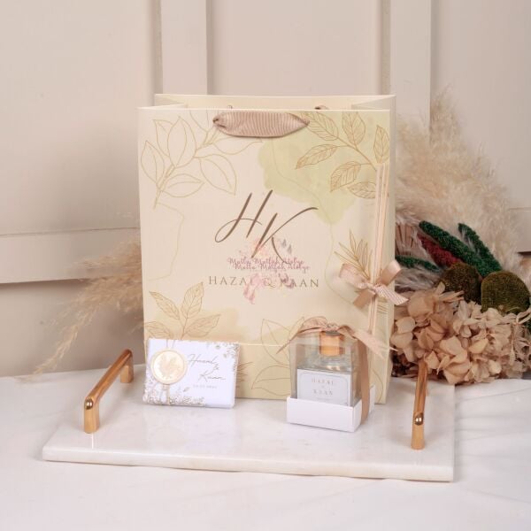 Hediyelik Oda Kokusu, Mühürlü Kokulu Sabun ve Büyük Baskılı Çanta