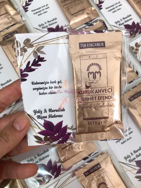 Hediyelik Kahveli Kart Mürdüm Çiçekli