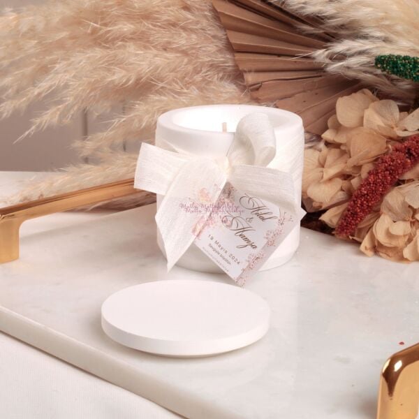 Vanilya Kokulu Beton Mum