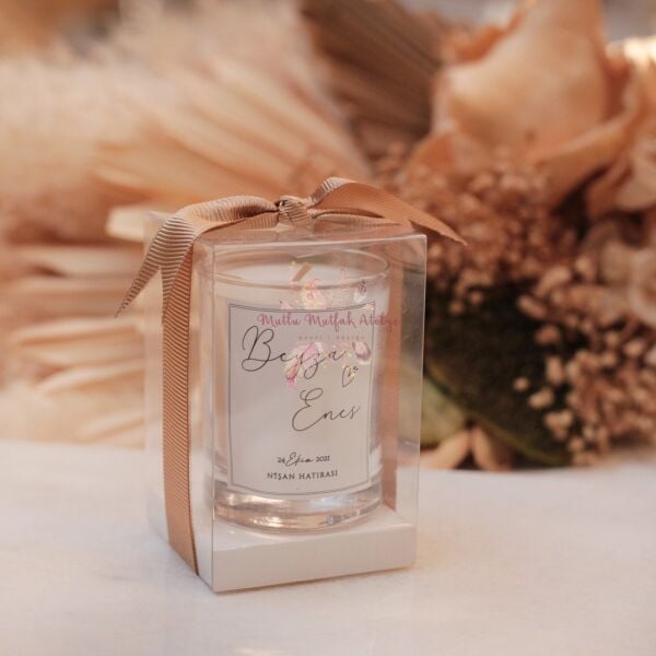 Hediyelik Kutulu Mum Yükseltili