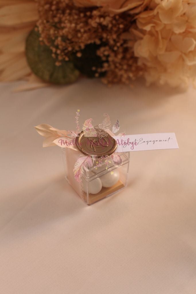 Hediyelik Mühürlü Mika Kutu Draje