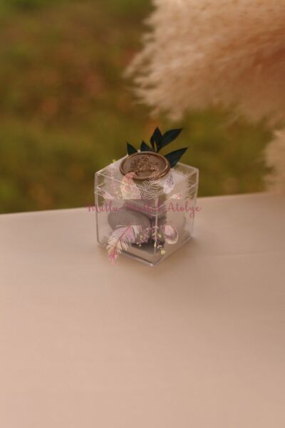 Hediyelik Mühürlü Mika Kutu Draje