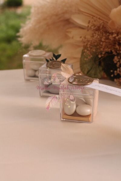 Hediyelik Mühürlü Mika Kutu Draje