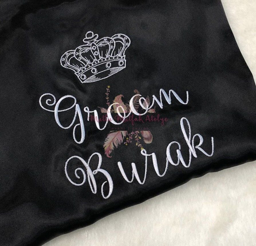 İsimli Nakışlı Uzun Erkek Sabahlık