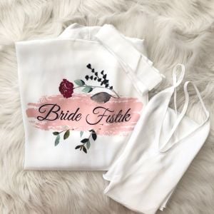İsimli Baskılı Sabahlık Çiçekli
