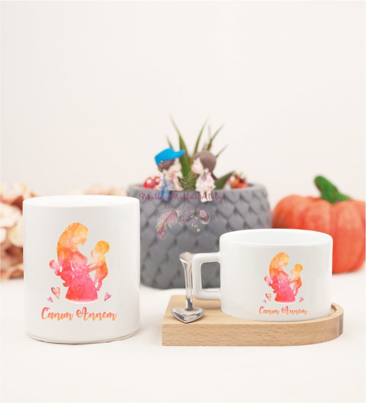 Anneler Günü Canım Annem Ahşap Altlıklı Fincan ve Kumbara
