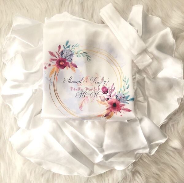 Çiçek Motifli Anne Sabahlığı