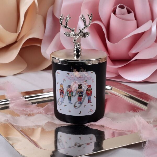 Çikolata Kokulu Geyik Tepelikli Yılbaşı Mumu