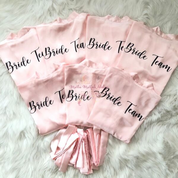 Pudra Pembesi Gelin ve Nedime Sabahlığı