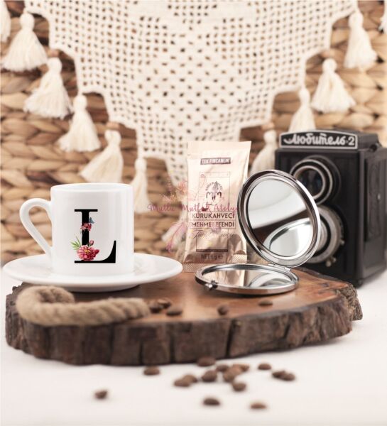 L Harfi Çiçek Desenli Aynalı Kahve Fincanı