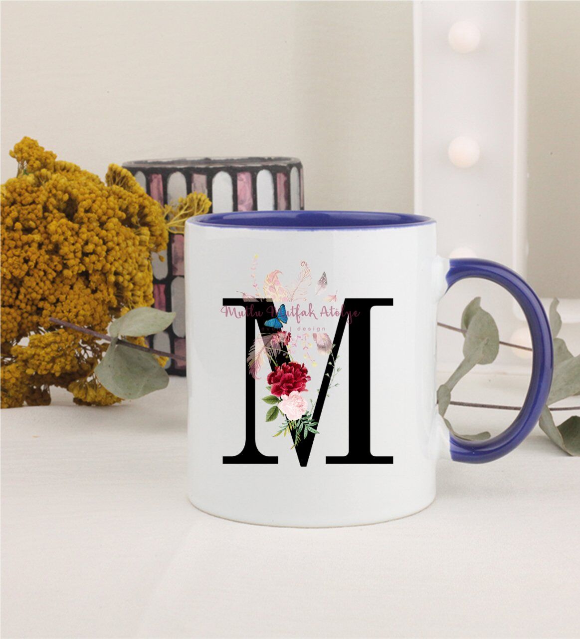 M Harfi Çiçek Desenli Lacivert Kupa Bardak