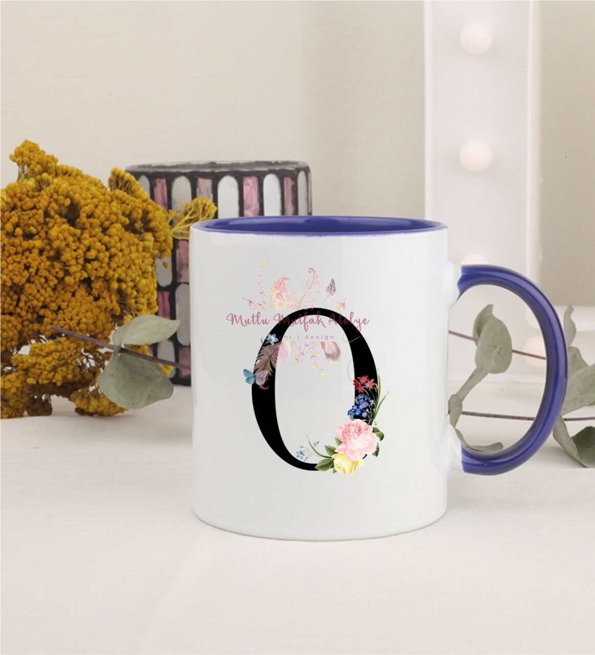 O Harfi Çiçek Desenli Lacivert Kupa Bardak