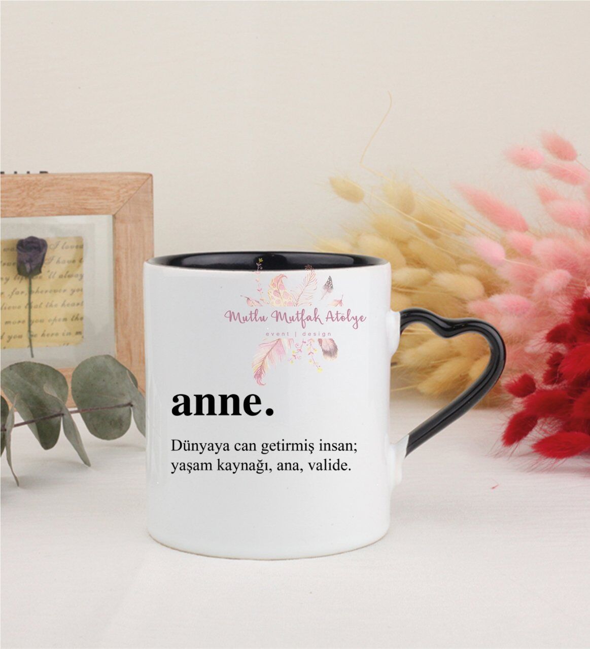 Anneler Günü Siyah Kalpli Kupa Bardak