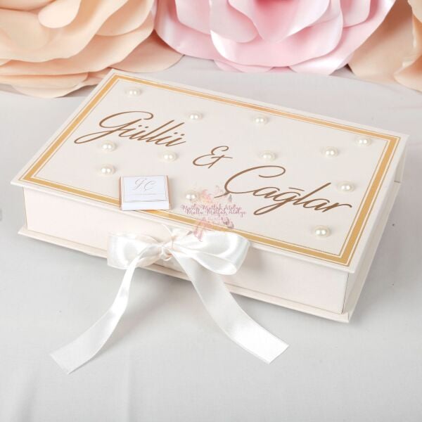 İsimli Kutulu Söz Nişan Çikolatası (100 Ad. Çikolata)