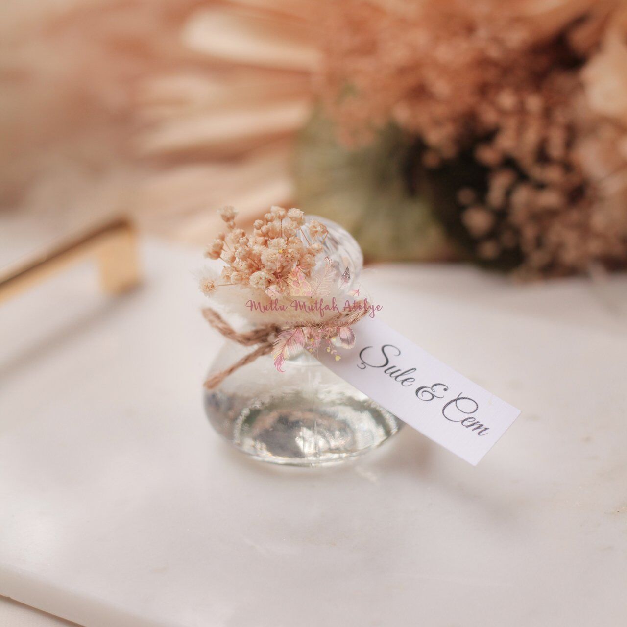 Yuvarlak Cam Şişe Çiçek Süslemeli Hediyelik Kolonya