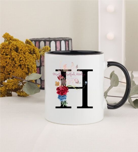 H Harfi Çiçek Desenli Siyah Kupa Bardak