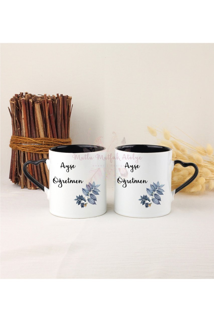 Kişiye Özel Öğretmenler Günü Hediyesi İsimli Çiçek Motifli İkili Siyah Kalpli Kupa Bardak