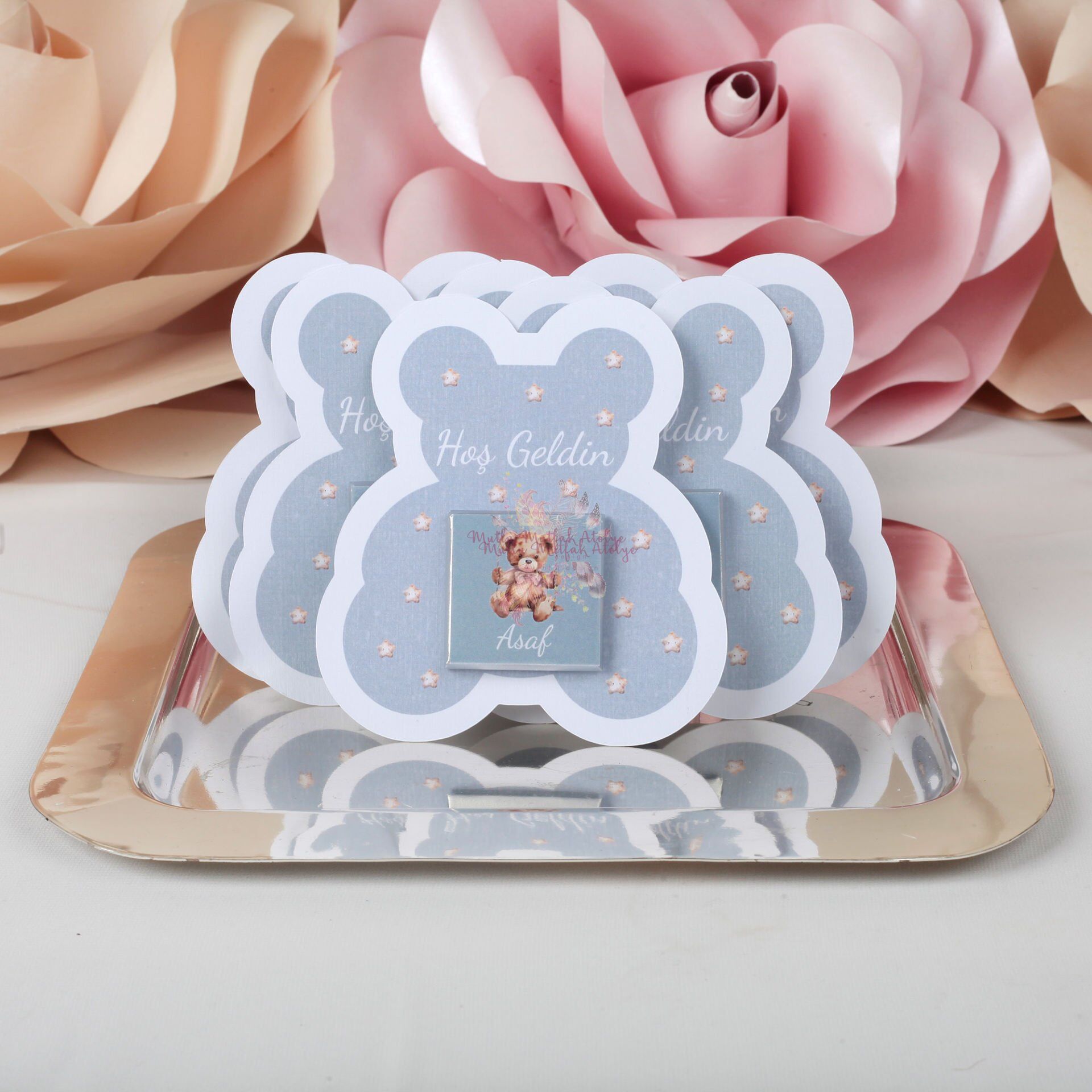 Ayıcık Figürlü Sütlü Çikolatalı Kart – Kişiye Özel Konseptli