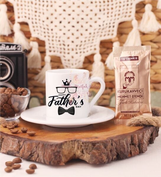 Babalar Günü Türk Kahvesi Fincanı