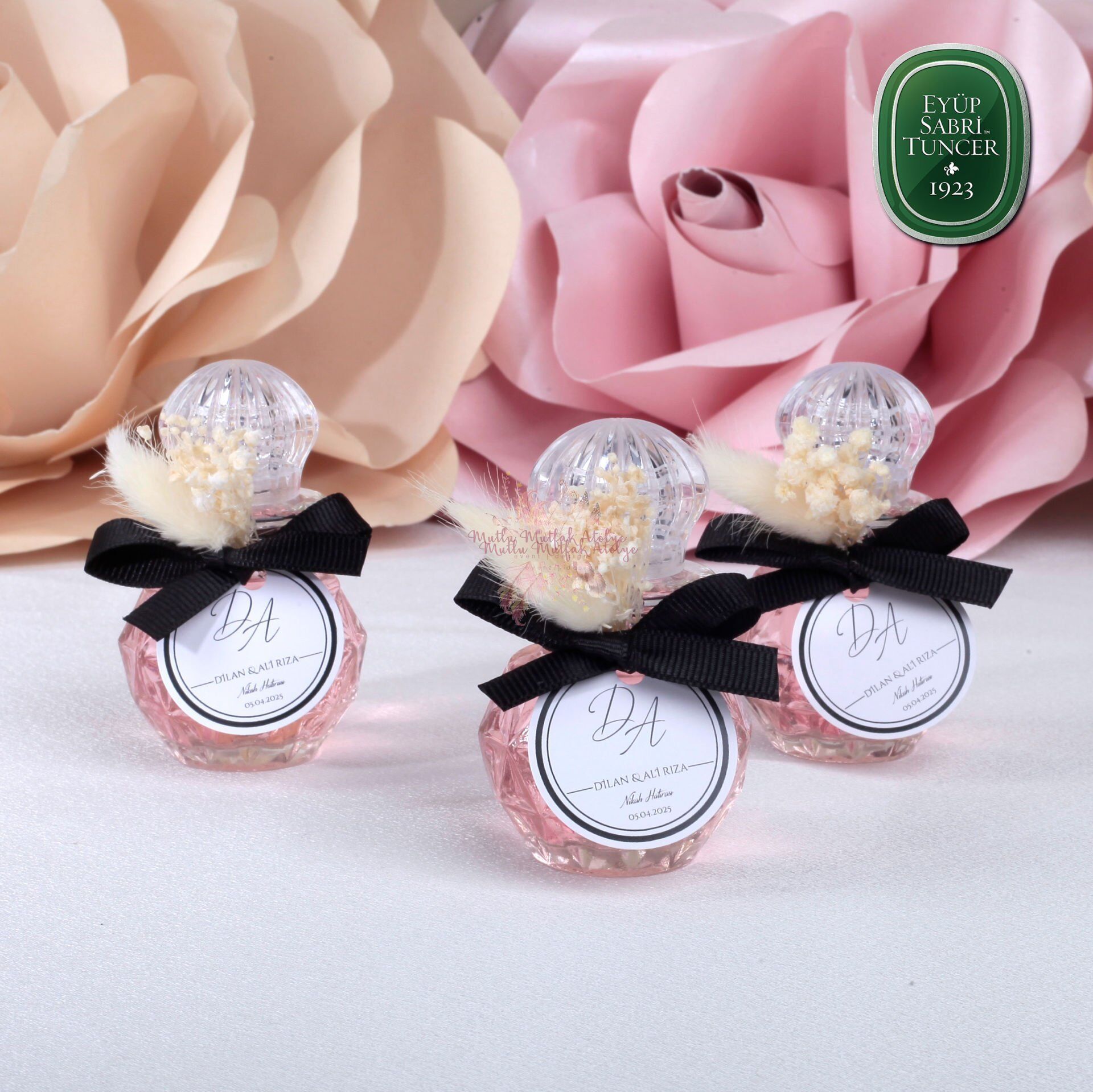 Özel Günler İçin Hediyelik Cam Şişe Kolonya - Eyüp Sabri Tuncer