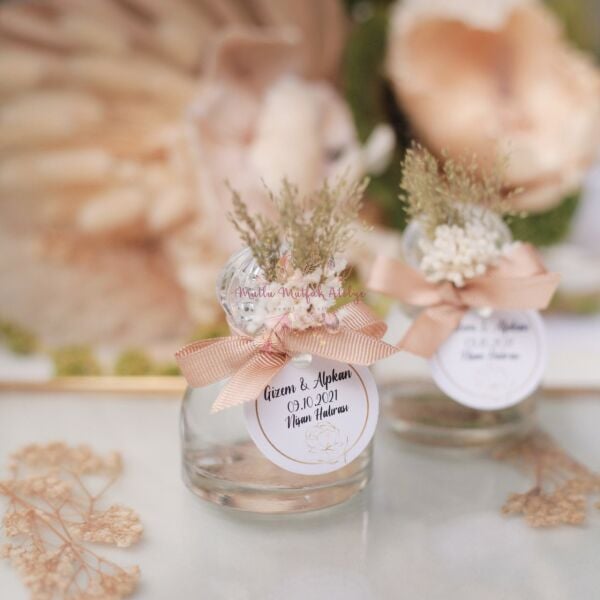 Yuvarlak Cam Şişe Çiçek Süslemeli Eyüp Sabri Tuncer Hediyelik Kolonya