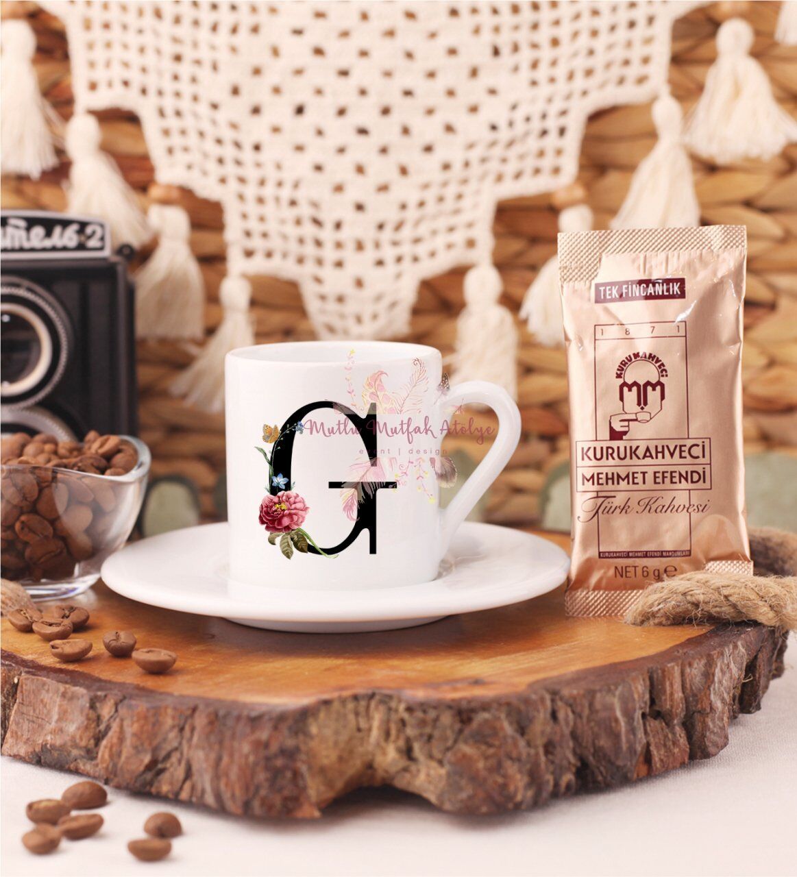 F Harfi Çiçek Desenli Türk Kahvesi Fincanı