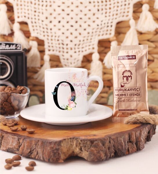 O Harfi Çiçek Desenli Türk Kahvesi Fincanı
