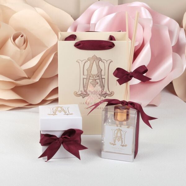 Kokulu Kutulu Mum, Oda Kokusu ve Baskılı Karton Çanta Nişan - Düğün Hediye Seti