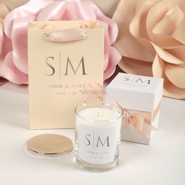 Düğün - Nişan Hediyeliği Vanilya Kokulu Kapaklı Büyük Boy Mum ve Baskılı Çanta Hediye Seti