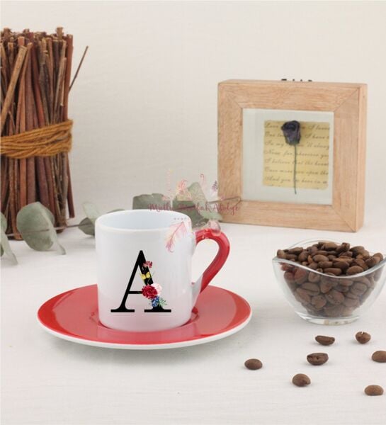 A Harfi Çiçek DesenliKırmızı Türk Kahvesi Fincanı