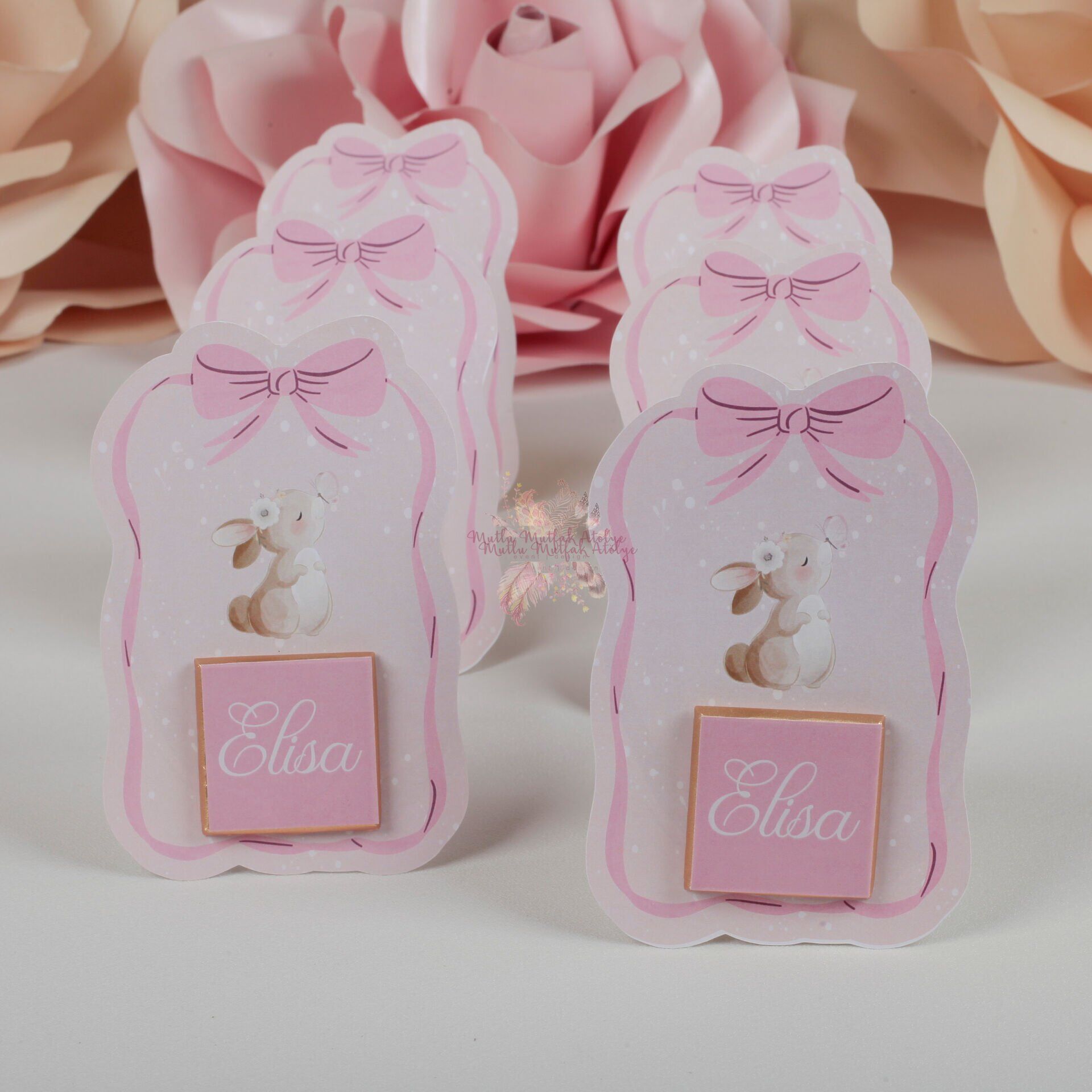 Kurdele Figürlü Sütlü Çikolatalı Kart – Kişiye Özel Konseptli