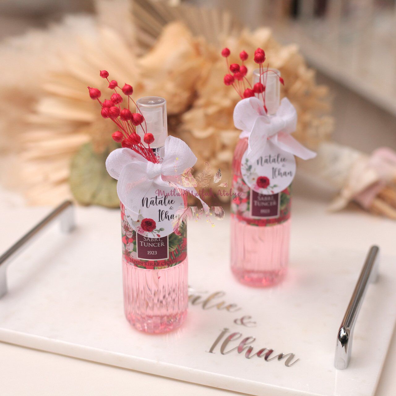 Hediyelik Kolonya Büyük Fısfıslı Şişe