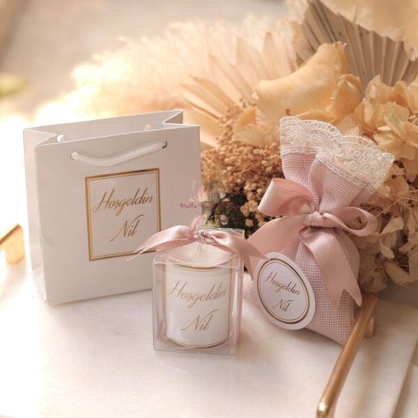 Hediyelik Kokulu Mum Karton Çanta Seti ve Lavanta Kesesi Yenidoğan Bebek