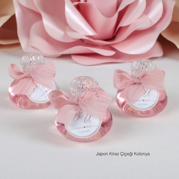Yuvarlak Cam Şişe Eyüp Sabri Tuncer Kolonya Nişan Hediyeliği