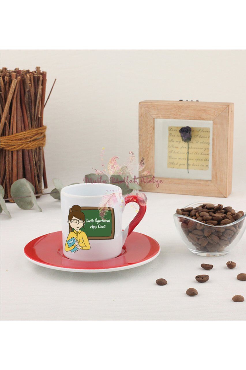 Kişiye Özel Öğretmenler Günü Hediyesi Bayan Öğretmen Mesleki Kırmızı Türk Kahvesi Fincanı